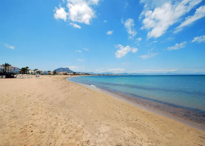 142 Aquamarinas F-14