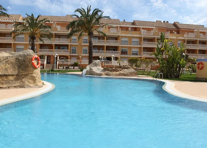 아파트 142 Aquamarinas F-14 *